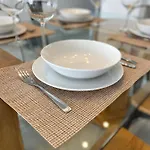 Puerto Banus Duplex Centric Waterfront 3 Bedroom * マルベーリャ